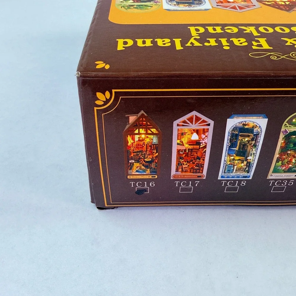 Creative & Fairyland DIY Bookend Leisure Years TC16 Miniature Book Nook Kit‎ NEW